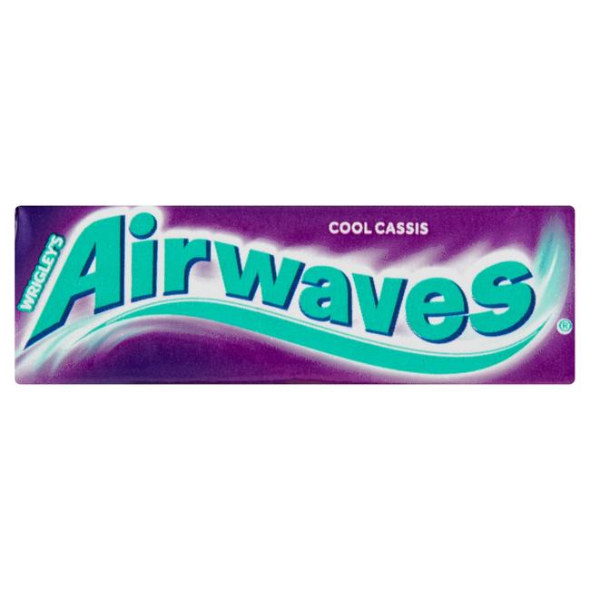 Wrigleys Airwaves Cassis žuvačka bez cukru so silnou príchuťou mentolu a čierných ribezlí 14 g - Klas